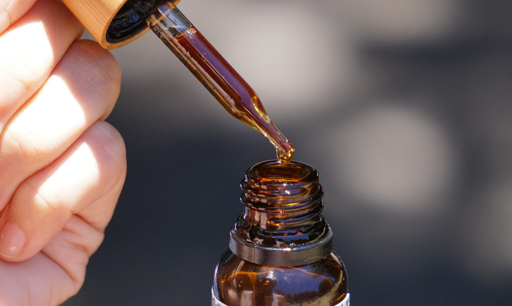 Elle Fields' Review of Twisted Spoke CBD Isolate Tincture